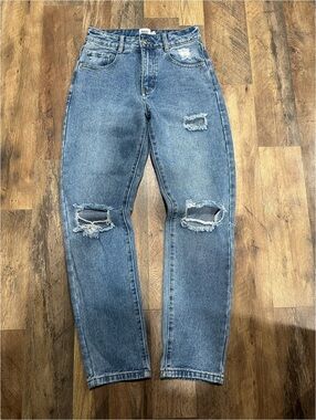 Princess Polly Boyfriend Jeans in Medium Blue with Knee Rips